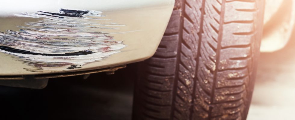 How Much Does It Cost To Fix Deep Scratches On Car?