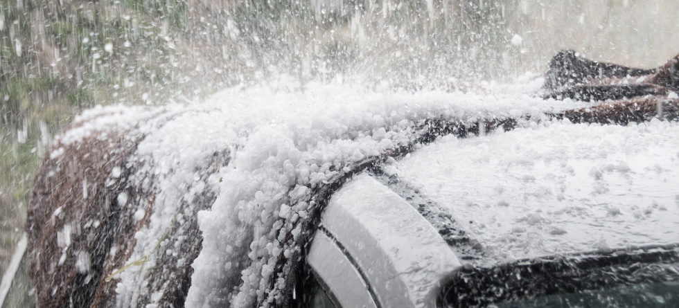 Does pea sized hail cause damage to a car?