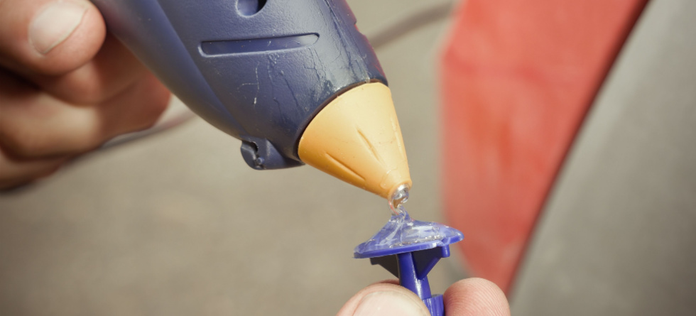 Can You Use Hot Glue To Pull Dents?