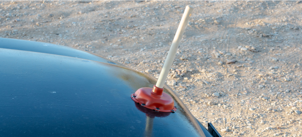 Does Boiling Water And Plunger Work Dents?